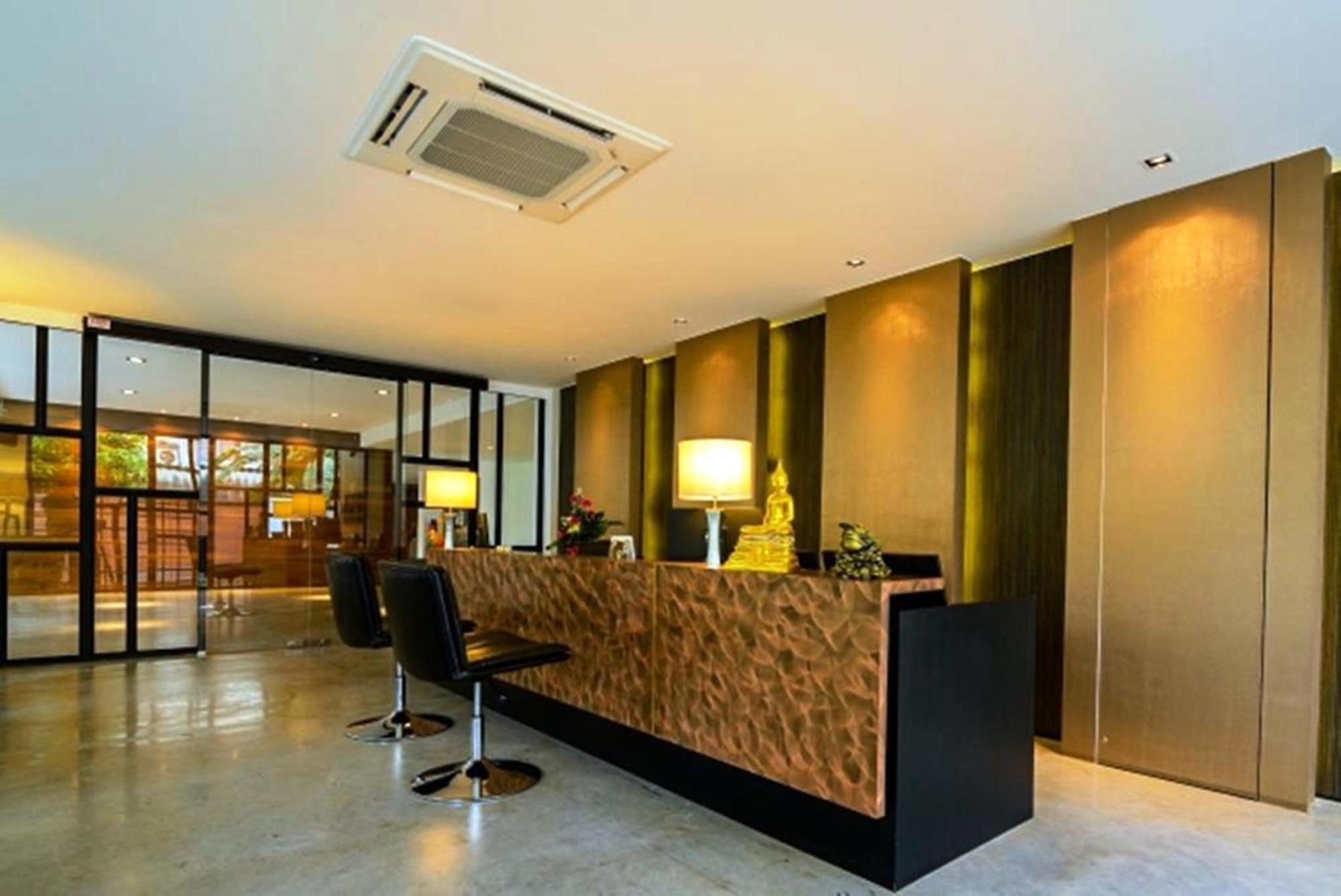 Uma Residence Bangkok Kültér fotó