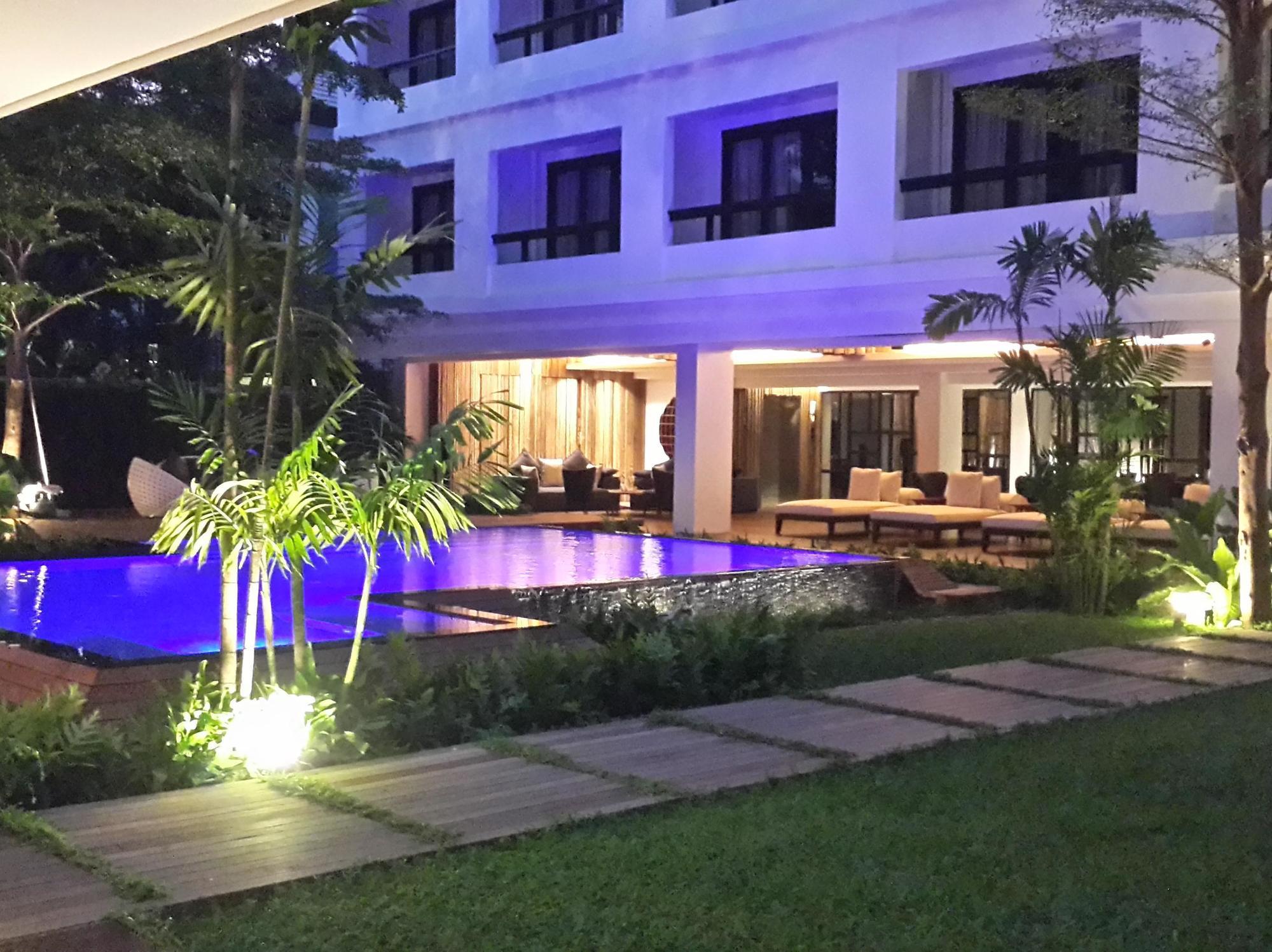 Uma Residence Bangkok Kültér fotó