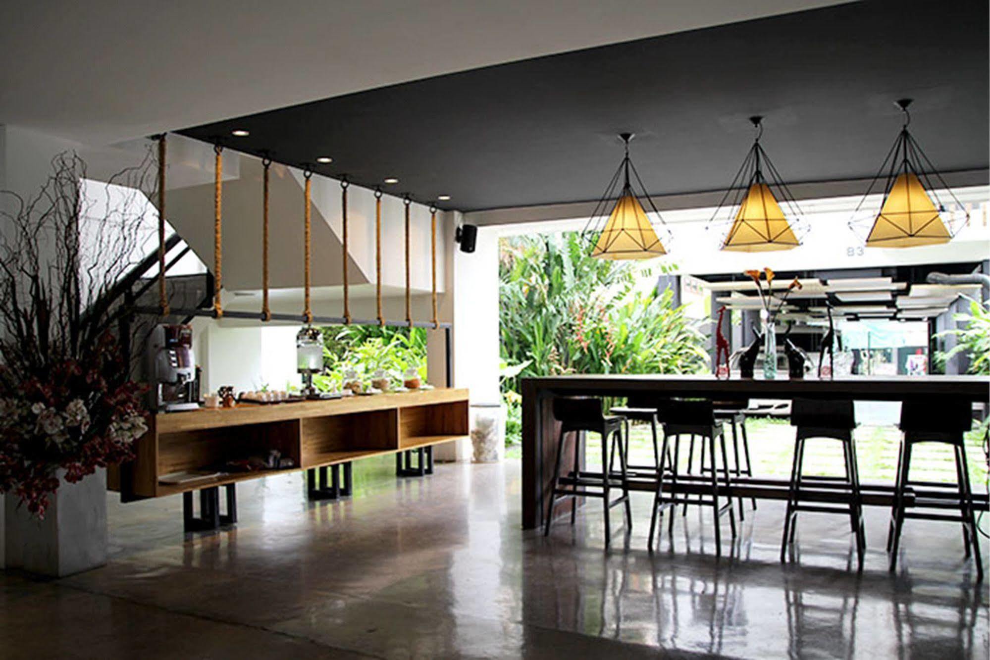 Uma Residence Bangkok Kültér fotó