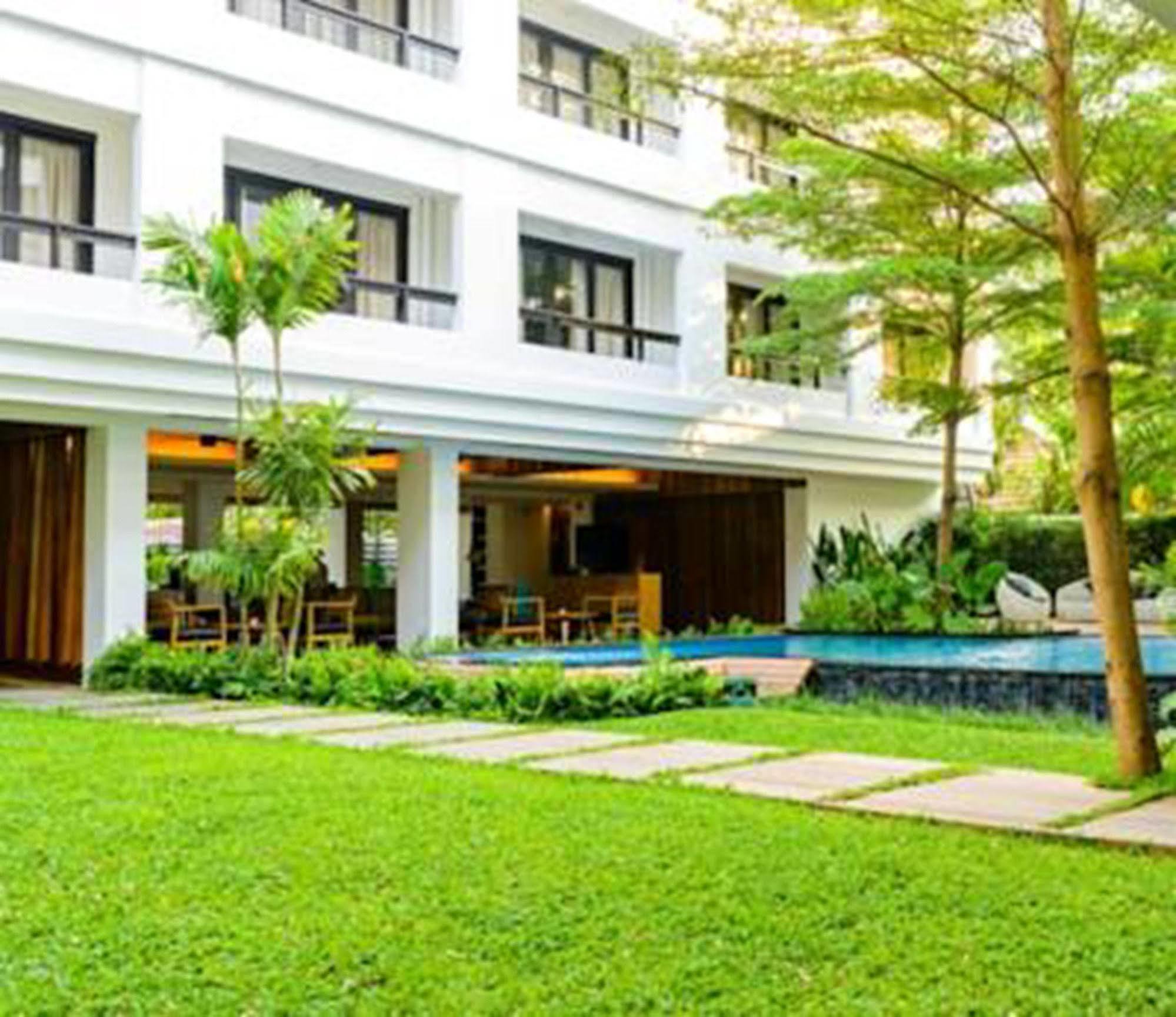 Uma Residence Bangkok Kültér fotó