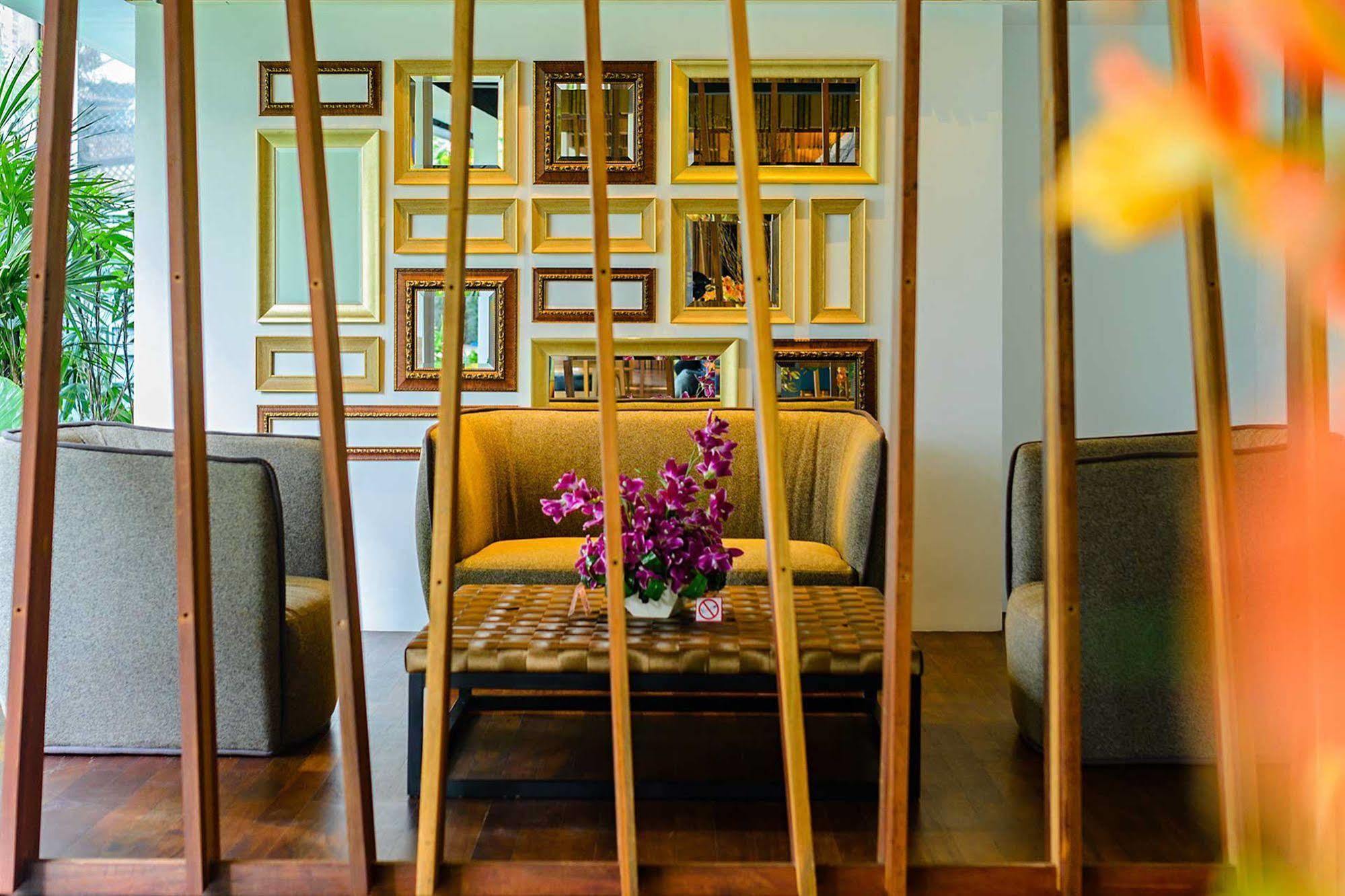 Uma Residence Bangkok Kültér fotó