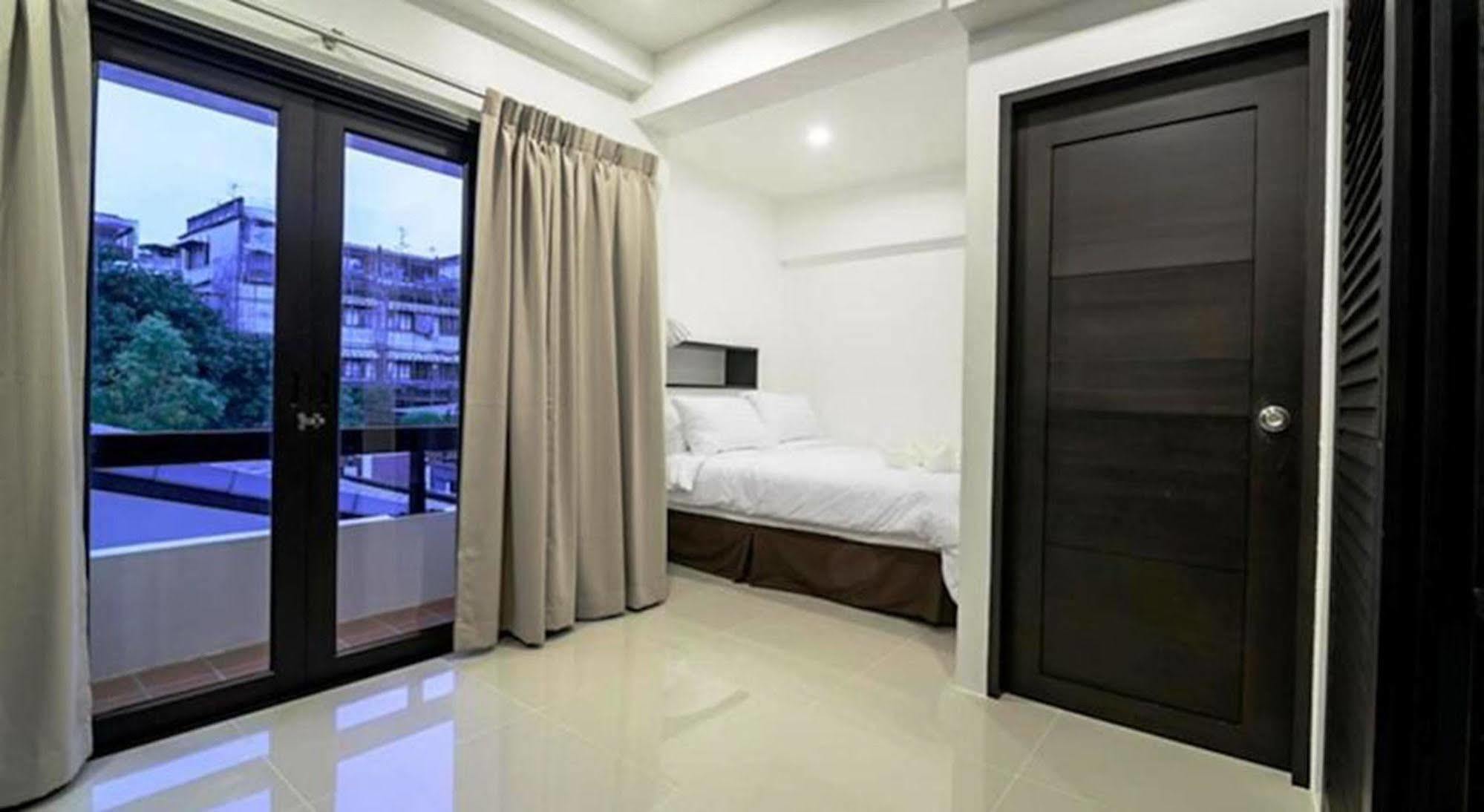 Uma Residence Bangkok Kültér fotó